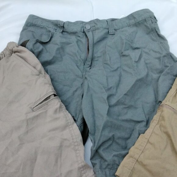3 pairs of Mens Wrangler Shorts Size 38 - Picture 4 of 10